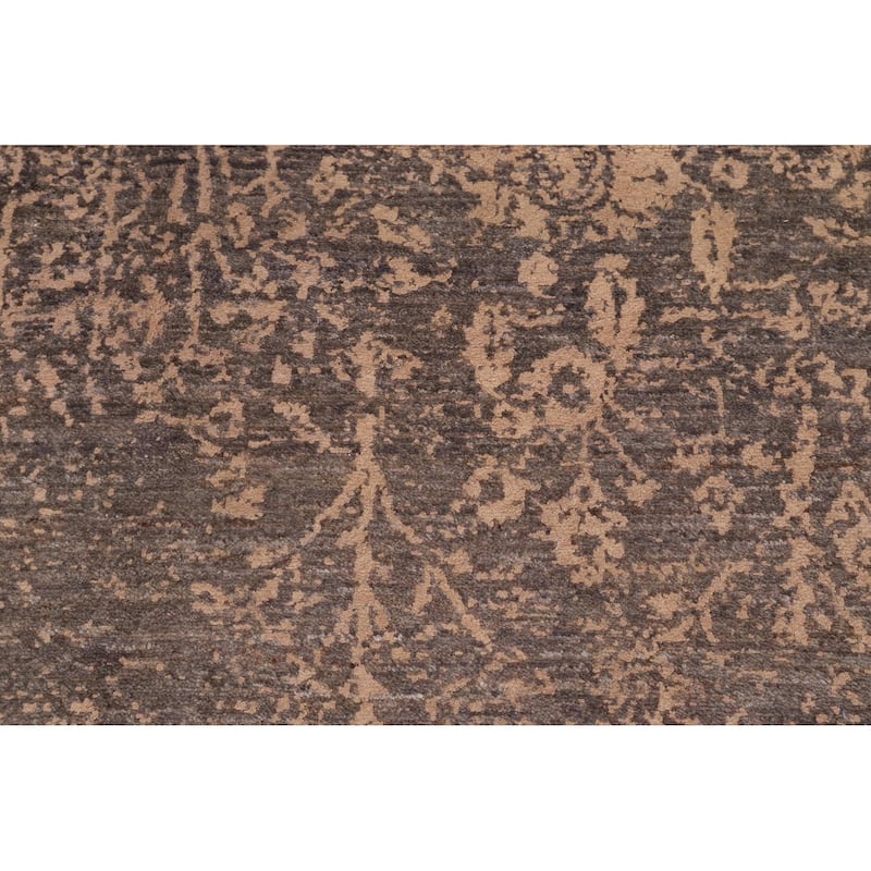 Shabby Chic White Green/Beige Wool&Silk Rug - 8'0'' x 10'4'' - 8 ft. 0 in. X 10 ft. 4 in.