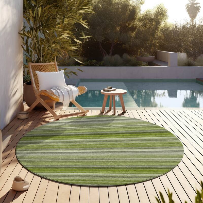 Machine Washable Indoor/ Outdoor Ombre Stripes Chantille Rug - Fern - 8' x 8'
