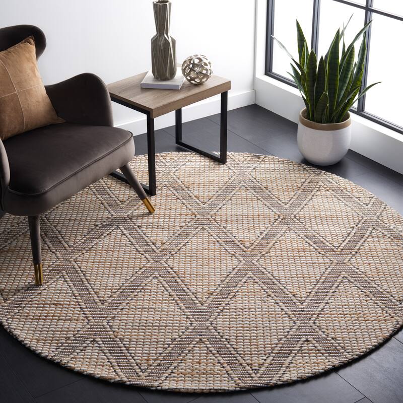 SAFAVIEH Handmade Marbella Zhelka Wool & Jute Rug - 6' Round - Natural/Ivory