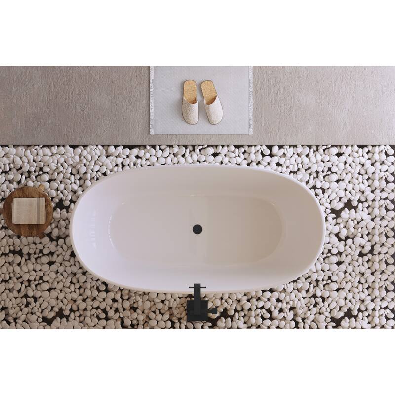 Adler Soaking Bathtub in Glossy White