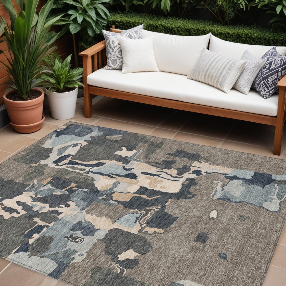HomeRoots Abstract Transitional Rectangle Outdoor Rug