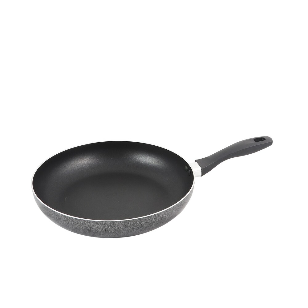 https://ak1.ostkcdn.com/images/products/is/images/direct/f5a8581c54ea05142486567490c712ffb09552f6/Oster-Clairborne-12-Inch-Aluminum-Frying-Pan-in-Charcoal-Grey.jpg