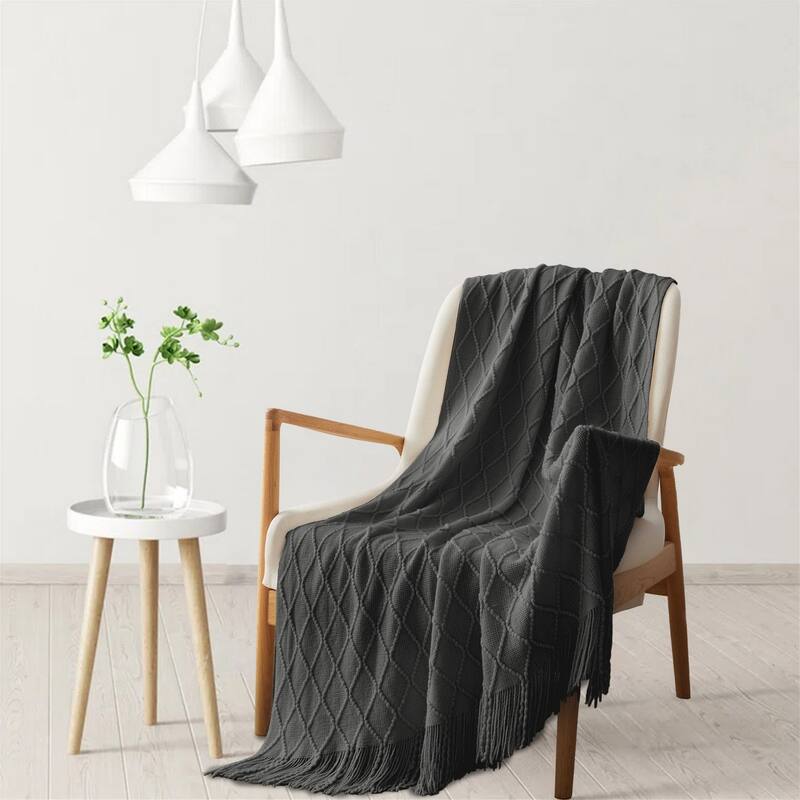 Knited Diamond Throw with Fringe Cream - Dark Gray