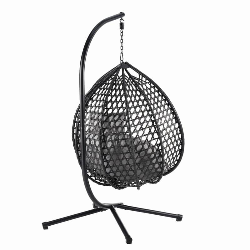 Wicker Hanging Egg Chair for Indoor and Outdoor Relaxation