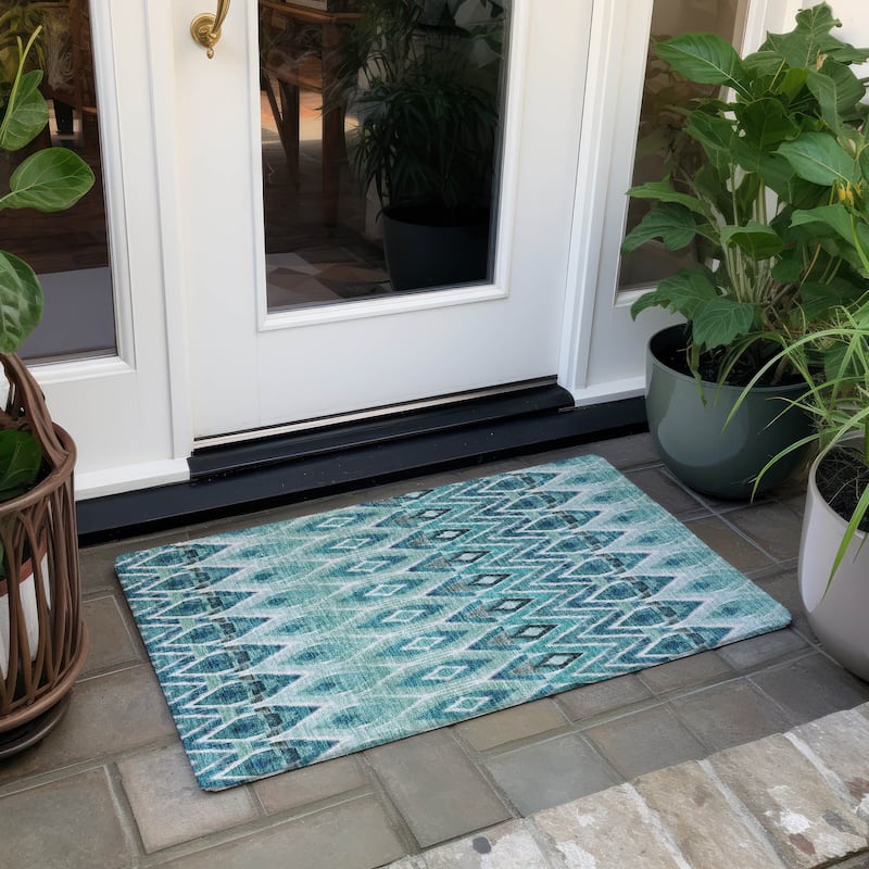 Machine Washable Indoor/ Outdoor Chantille Geometric Boho Rug