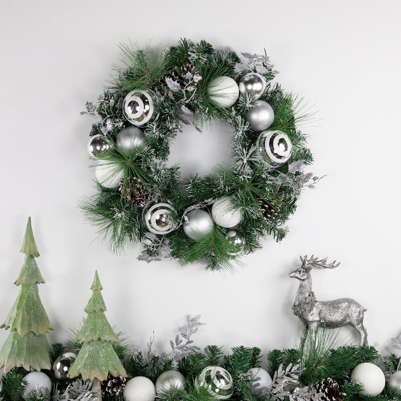 Green Pine Needle Wreath with Pinecones and Christmas Ornaments 24-Inch Unlit - 24"