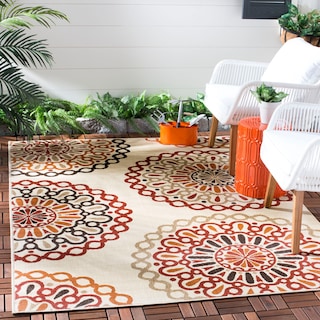 SAFAVIEH Veranda Felizitas Geometric Medallion Indoor/Outdoor Area Rug - Creme/Red [5'3" x 7'7"] - 5'3" x 7'7"