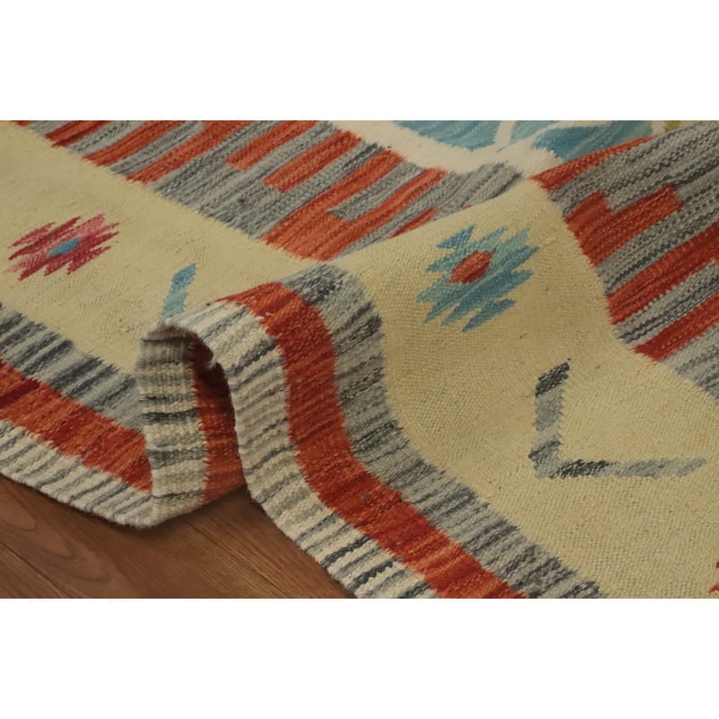 Hand Woven Southwestern Wool Multi-Colored Geometric Area Rug - 8' 3'' X 5' 1''