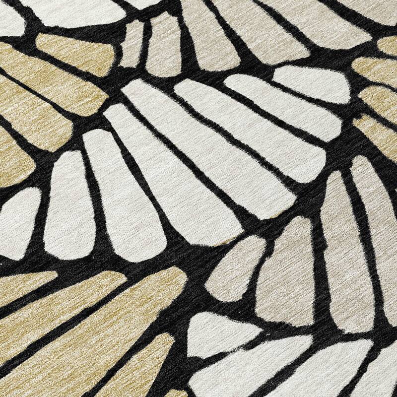 Machine Washable Indoor/ Outdoor Floral Modern Chantille Rug