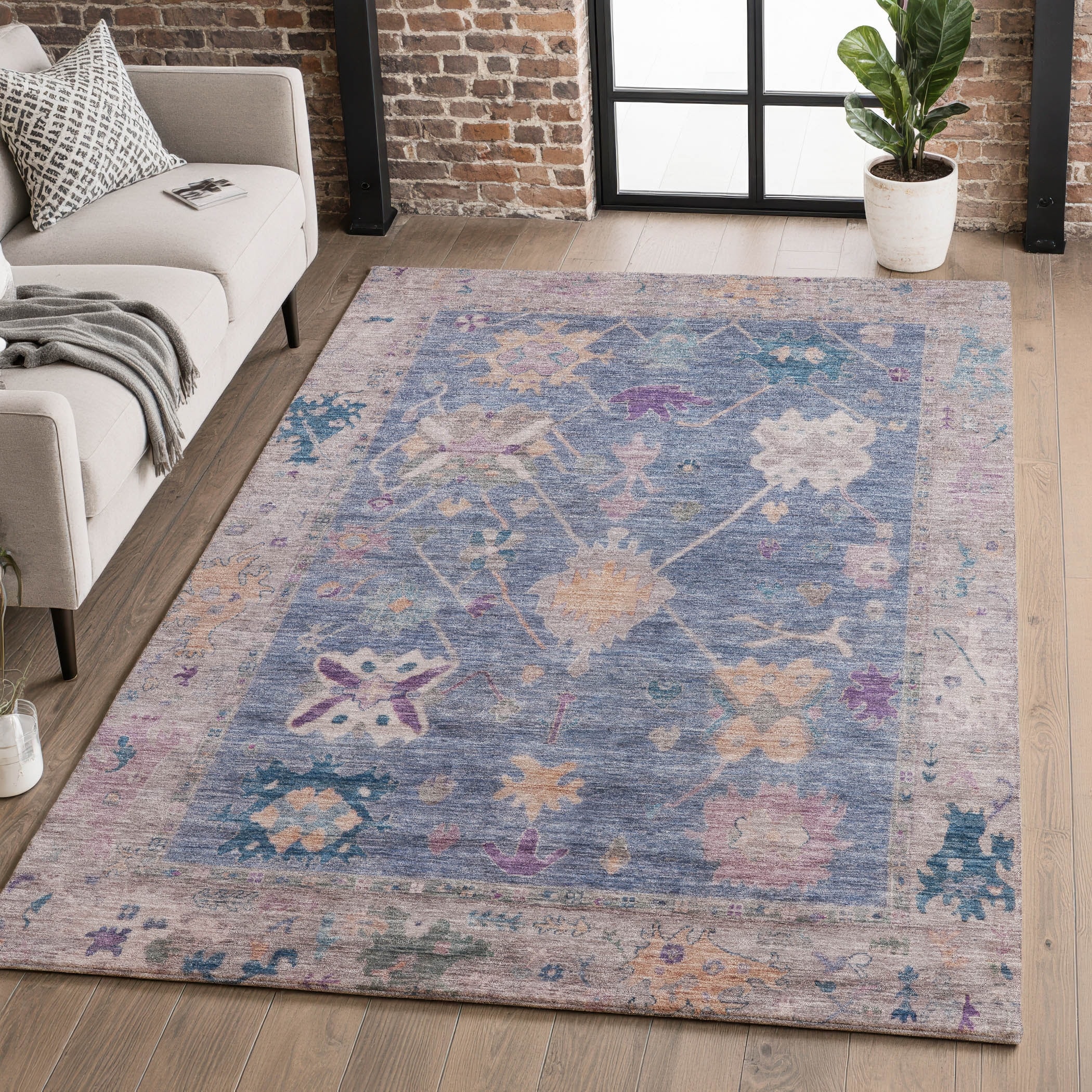 Premium Washable Super Soft Traditional Kashmir Mayfield Rug