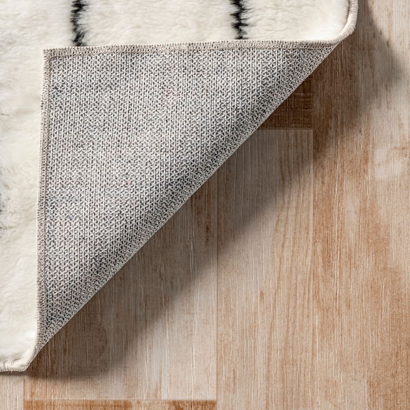 Nuloom Sandie SuperiorWash Bohemian Machine Washable Shag Area Rug