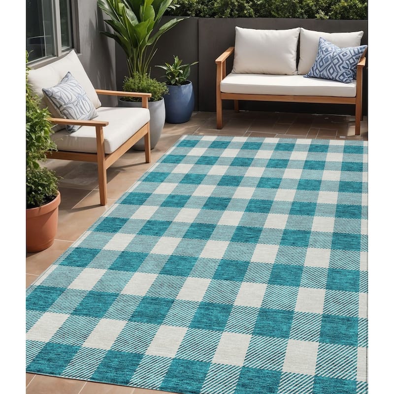 HomeRoots Plaid Transitional Rectangle Outdoor Rug - 5' X 8'