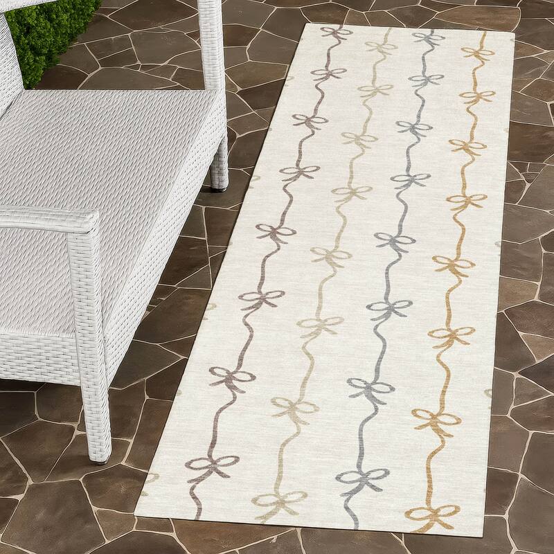 Machine Washable Indoor/ Outdoor Modern Bow Stripe Chantille Rug - Ivory - 2'3" x 7'6"