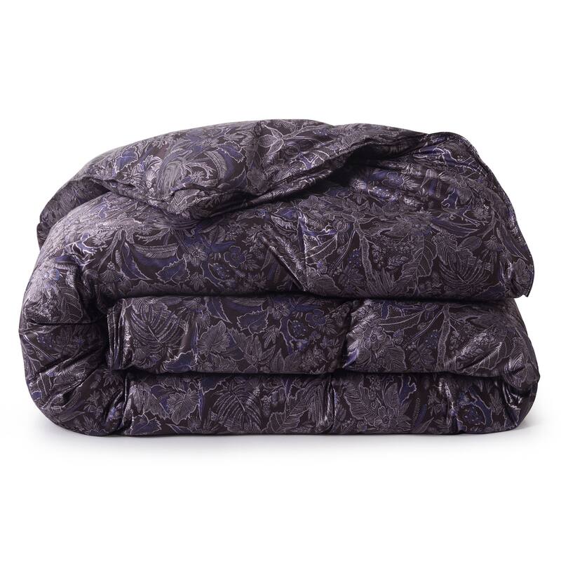 All Season luxurious Silk Covered 93% White Goose Down Comforter