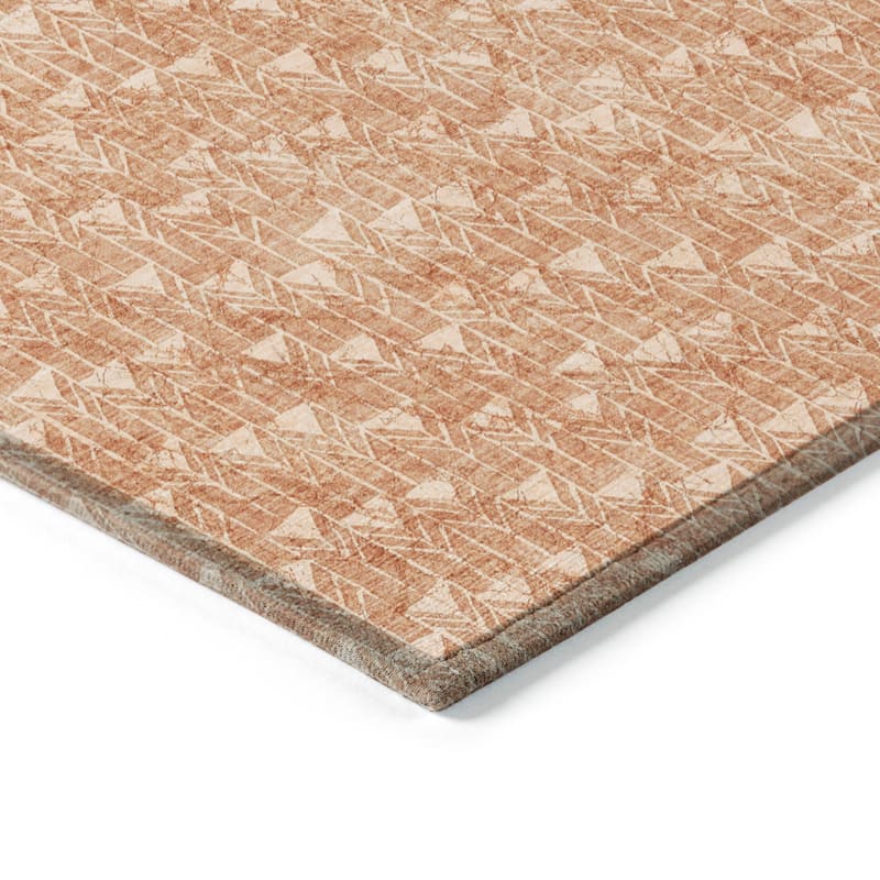 Machine Washable Indoor/ Outdoor Arrows Chantille Rug