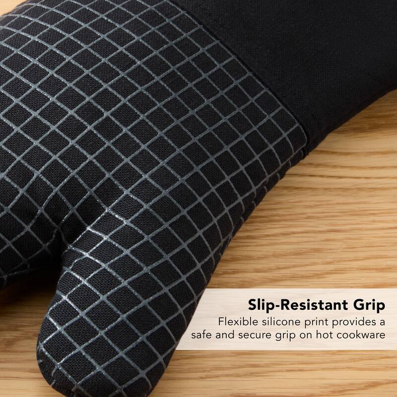 KITCHENAID Gourmet Series Gridlines Oven Mitts 2-Pack Set, Heat Resistant up to 600°F, Soft Silicone Grip, Magnetic Cuff