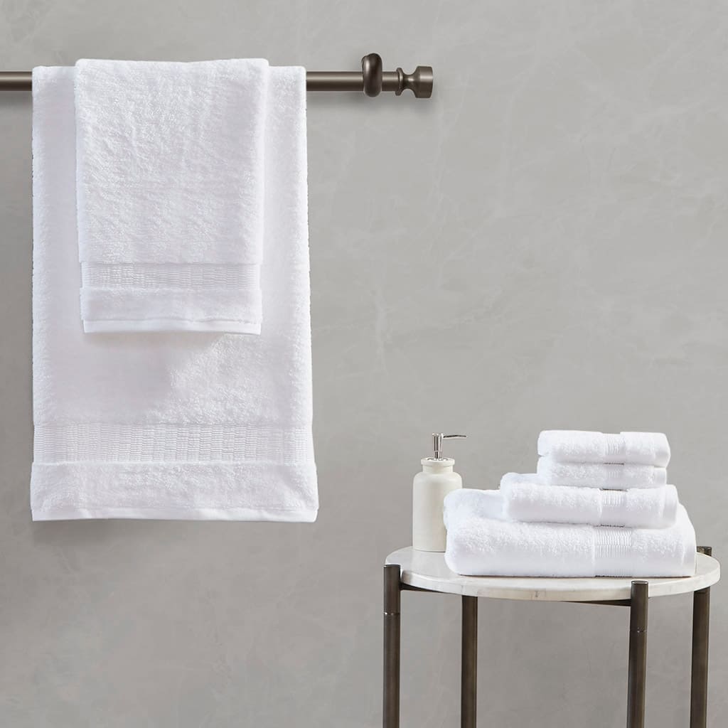 One hundred percent Egyptian Cotton 6 Piece Towel Set