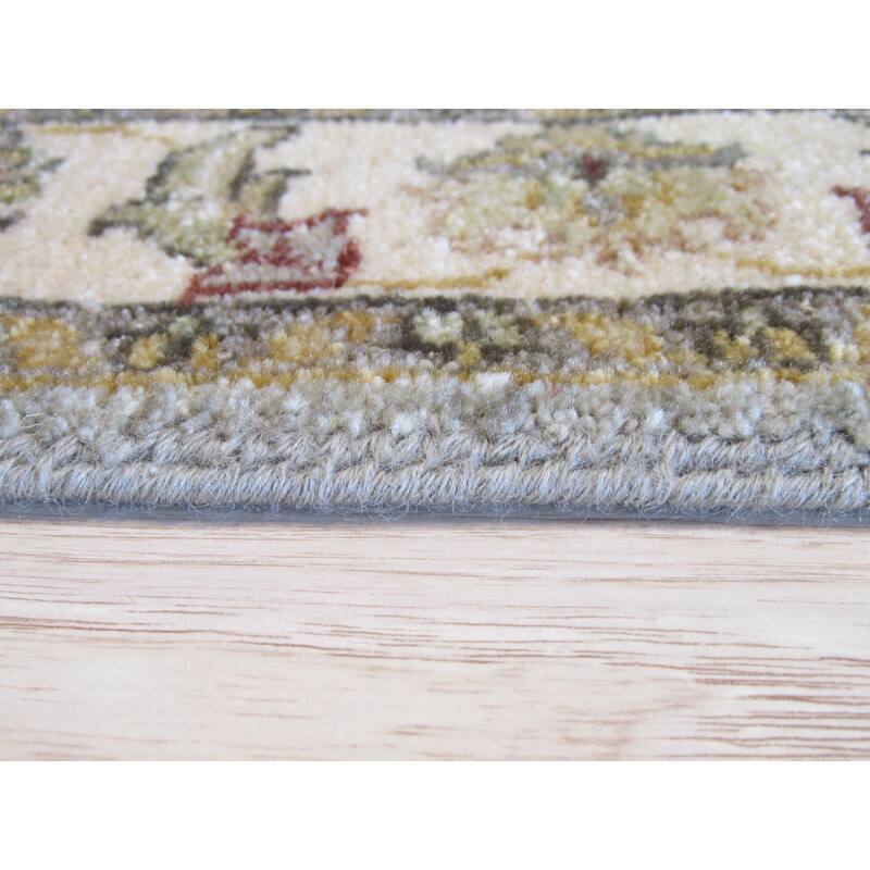 Gray Hand-Knotted Wool Traditional Agra Rug, 2'7 x 7'11, Soft Neutral Statement - L