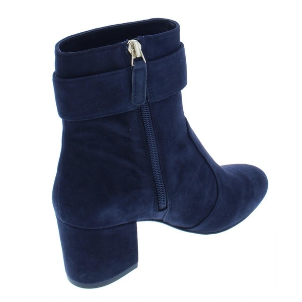 nine west quilby bootie