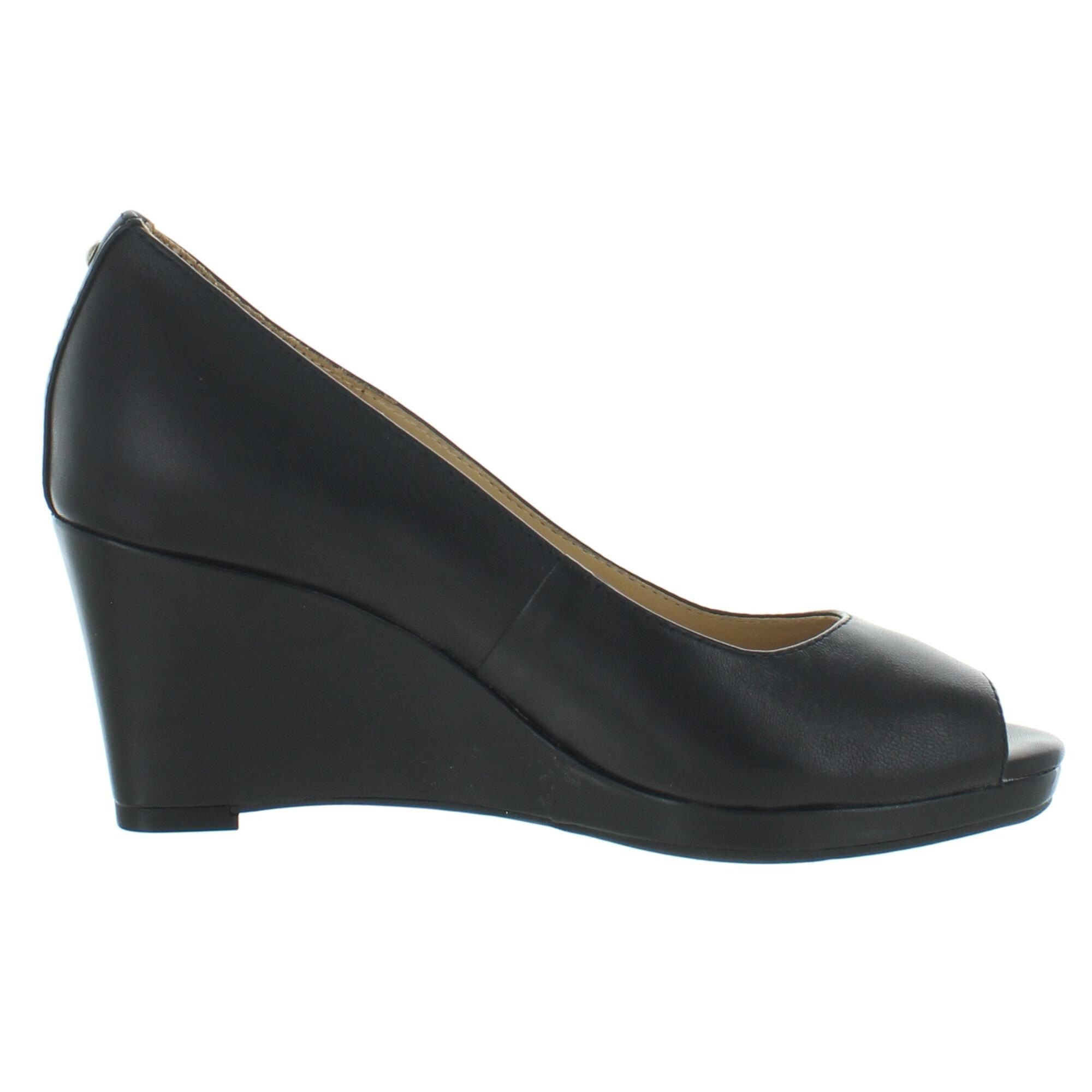 naturalizer black wedge