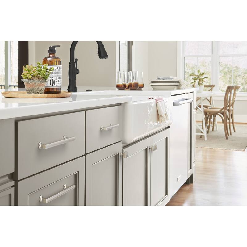 Amerock Everett Cabinet and Drawer Knob