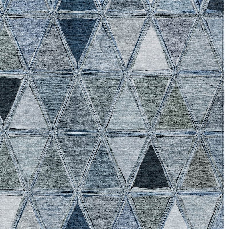HomeRoots Geometric Transitional Rectangle Outdoor Rug
