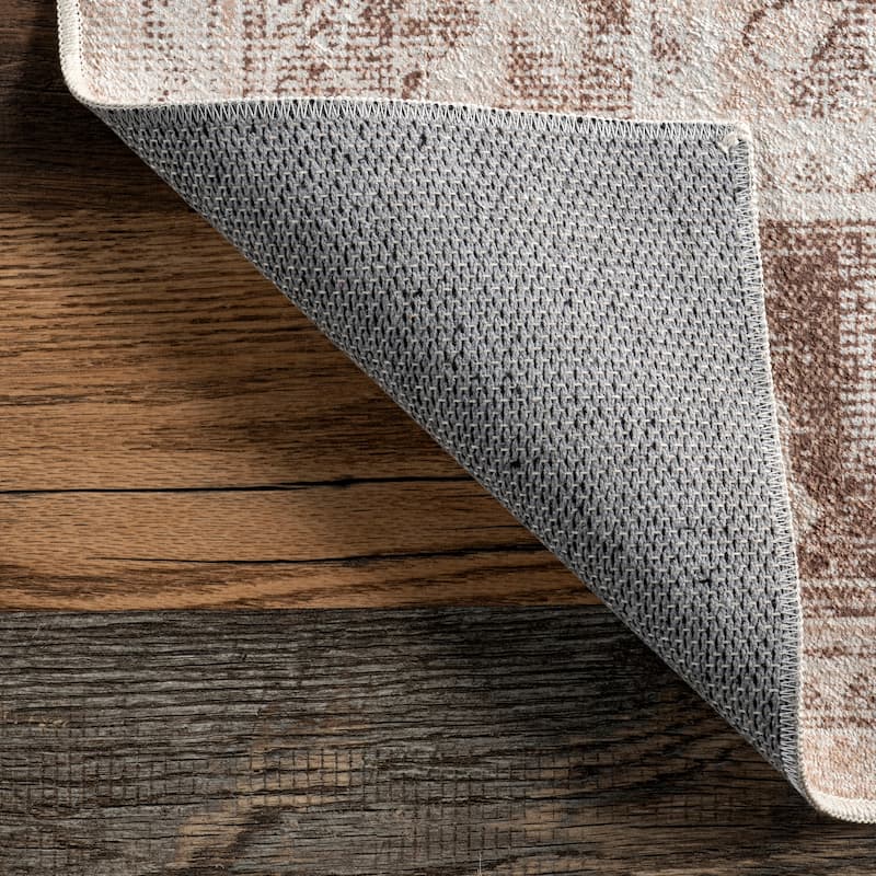 Nuloom Ellamae SpinClean Faded Medallion Machine Washable Area Rug