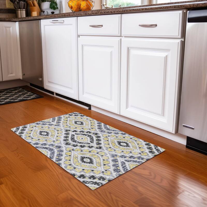 Machine Washable Indoor/ Outdoor Chantille Ttransitional Medallion Rug
