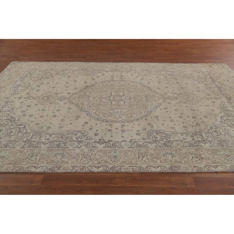 Hand Knotted Oriental 100% Wool Carpet Traditional Medallion Beige & Ivories Tabriz Area Rug - 9' 9'' X 6' 5''