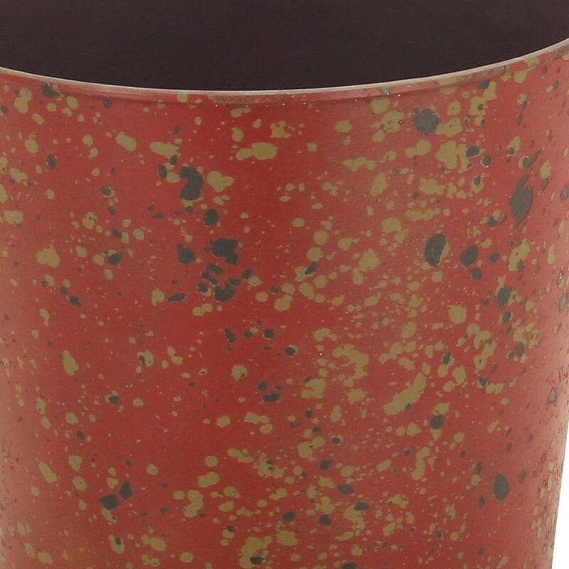 HomeRoots 9" Red Recycled Plastic Indoor Outdoor Round Pot Planter