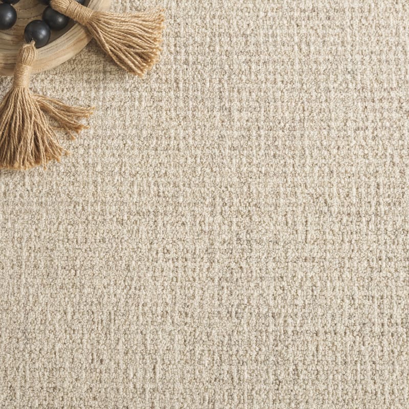 SAFAVIEH Handmade Ebony Dorith Border Wool Rug
