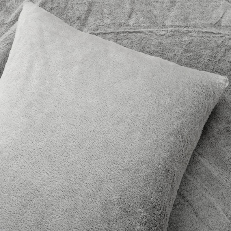 Lush Decor Modern Solid Ultra Soft Faux Fur Light Weight All Season Comforter Set