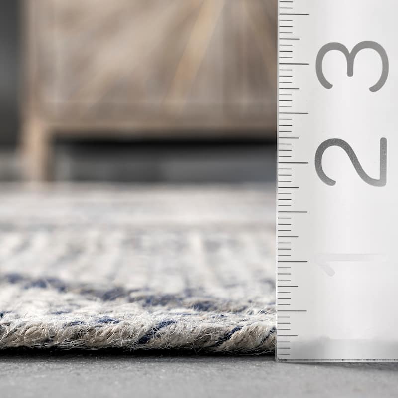 Nuloom Adria Diamond Blended Jute Area Rug
