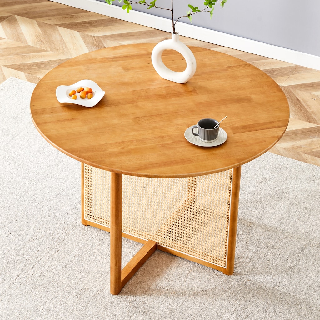Modern Chinese Retro Style Solid Wood Round Table with Imitation Rattan Detail, for Dining Room & Living Room