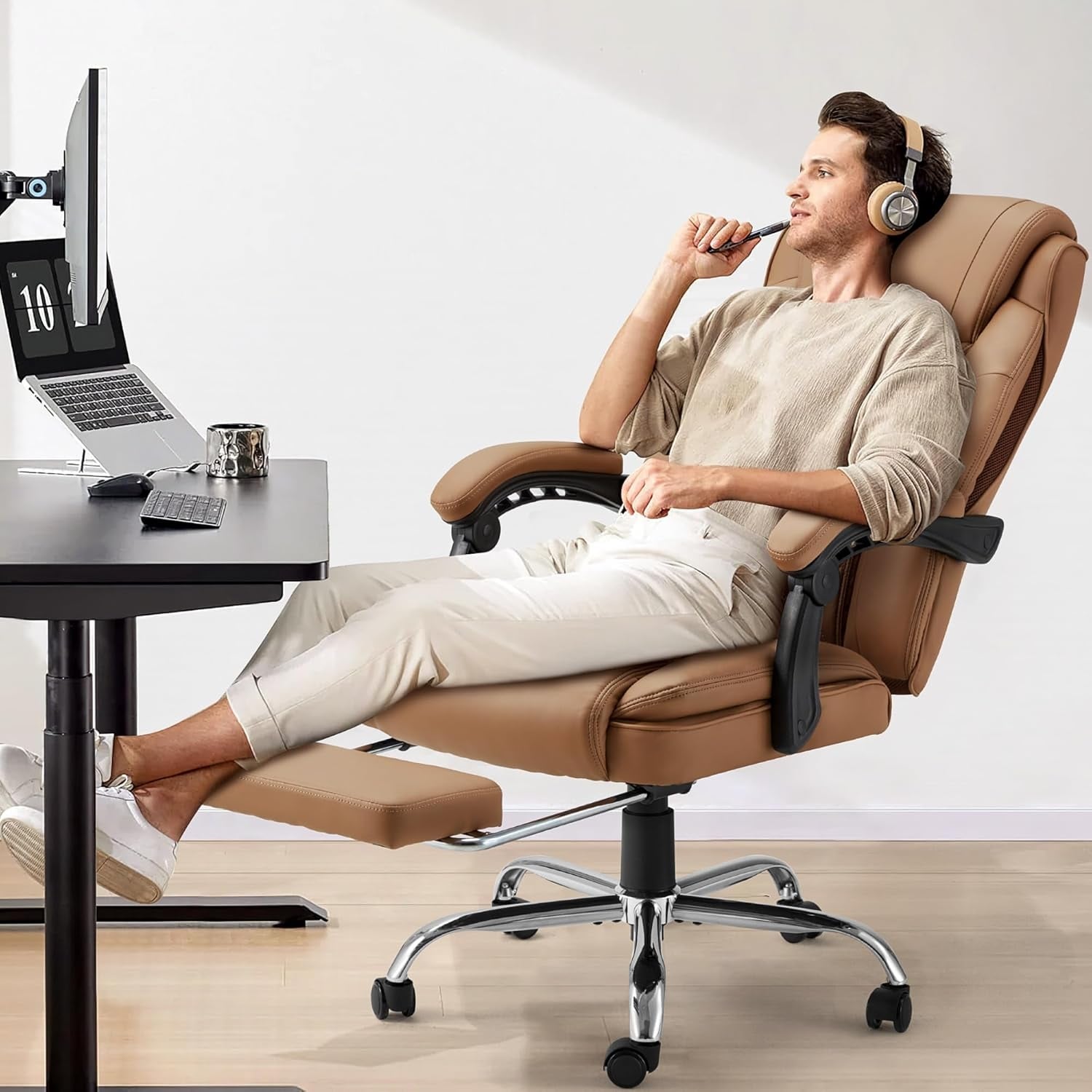 EROMMY Heated Massage Executive Office Chair, PU Leather with Retractable Footrest