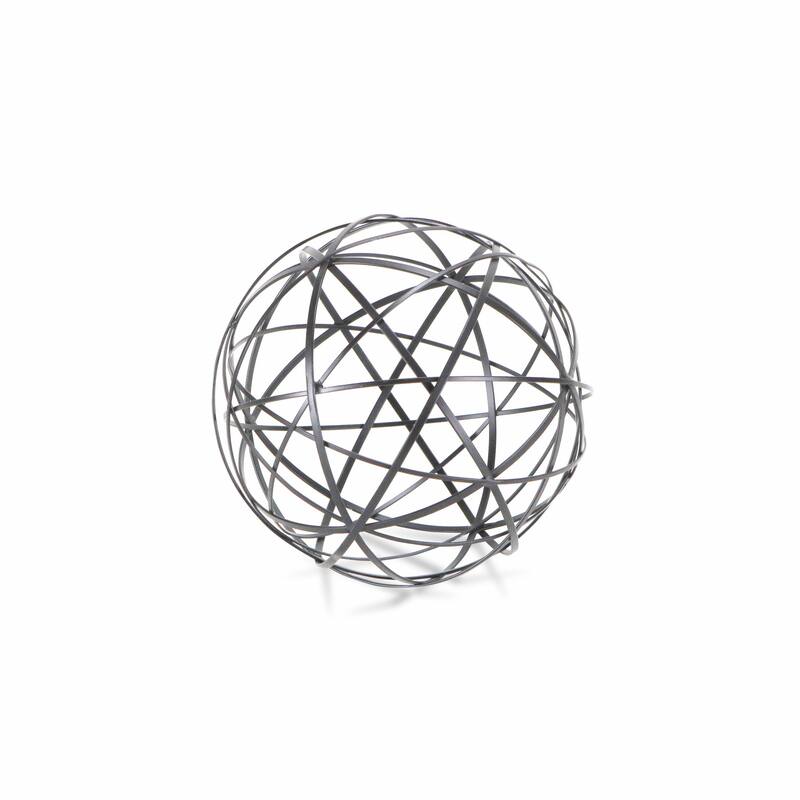 HomeRoots Black Metal Wire Decorative Sculpture - 8' X '8' X '8