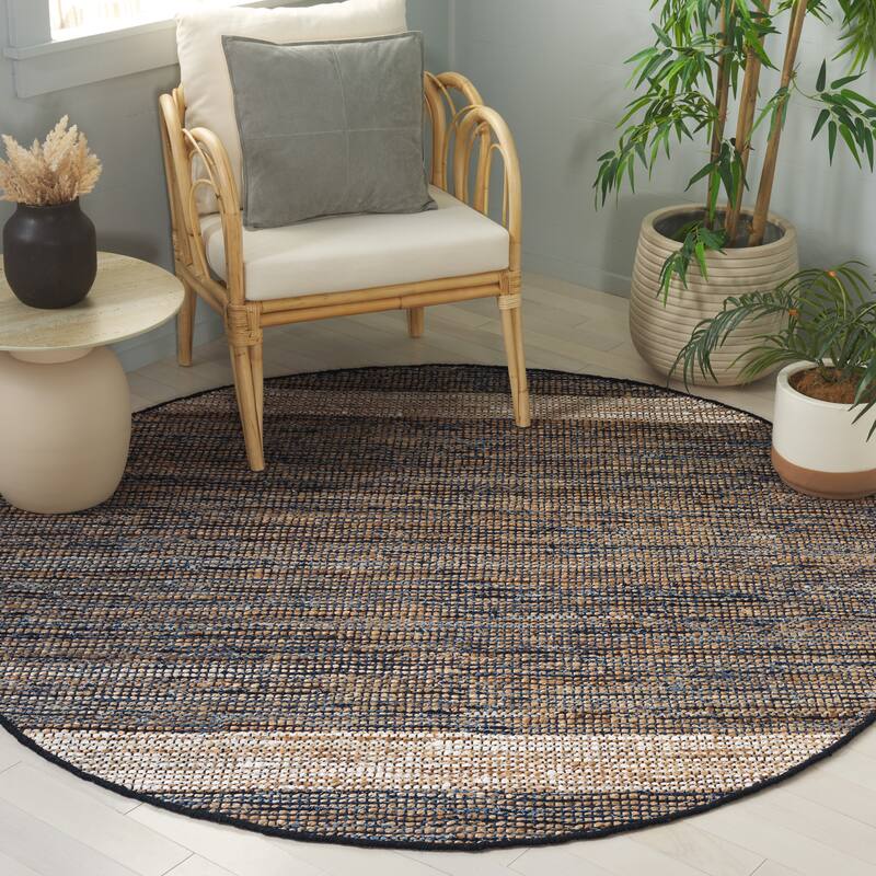 SAFAVIEH Handmade Cape Matsje Cod Denim & Jute Rug - 6' Round - Navy/Beige