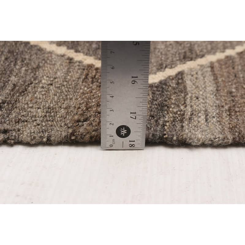 Sivas Taupe Kilim 6'9" x 9'11" - 6'9 x 9'11