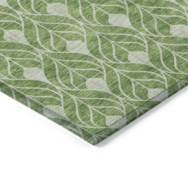 HomeRoots Geometric Transitional Rectangle Outdoor Rug