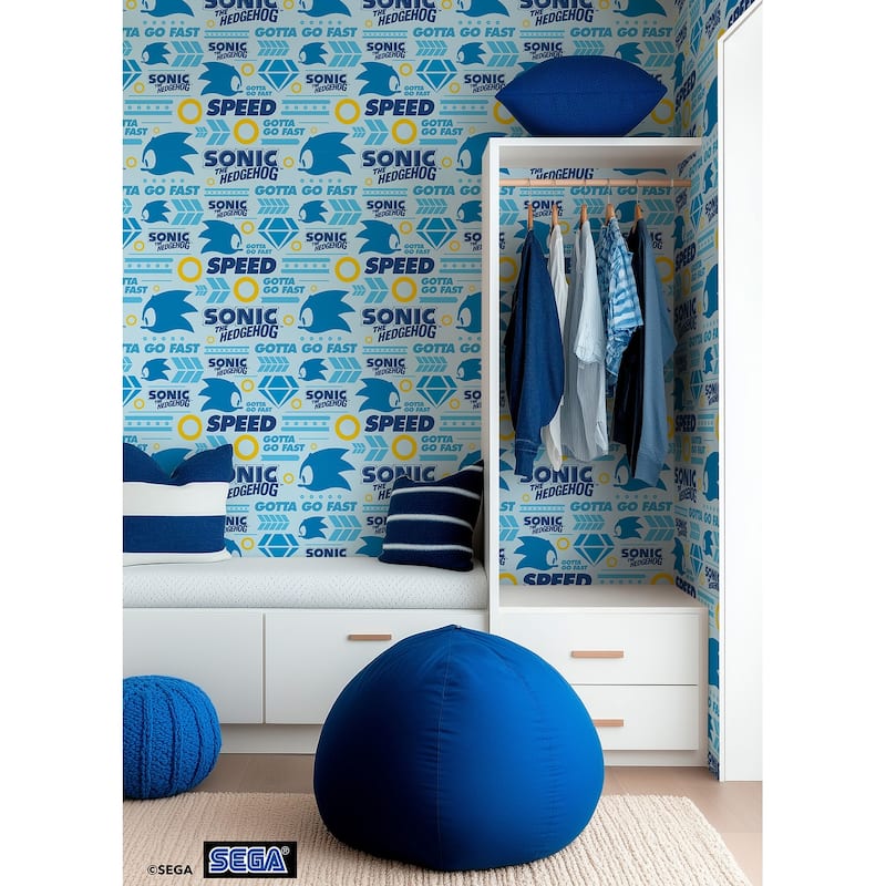 RoomMates Sonic The Hedgehog Gotta Go Fast Peel and Stick Wallpaper