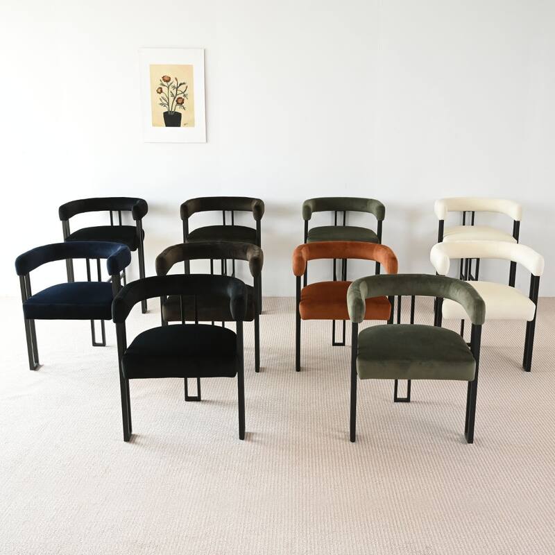 Modern Velvet Upholstered Dining Armchairs with Black Metal Legs (Set of 2/4/6)