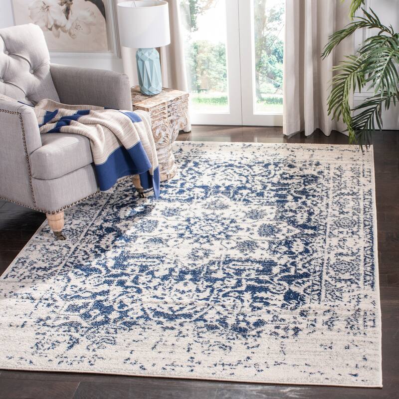SAFAVIEH Madison Snowflake Medallion Rustic Farmhouse Distressed Rug - 3' x 5' - Cream/Navy - Rectangle