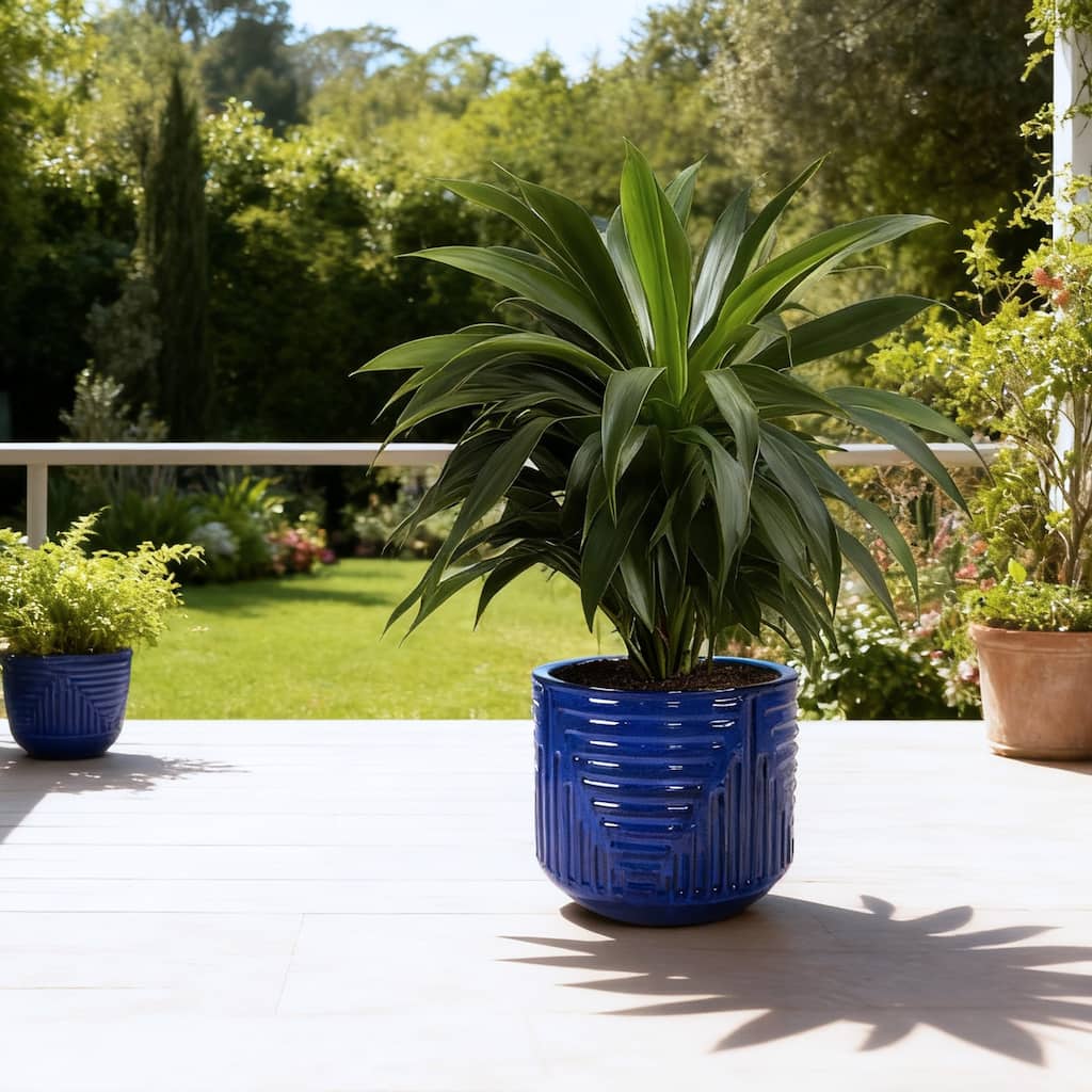 16" Dia Round Planters for Indoor Plants, Large Outdoor Planters with Drainage Holes