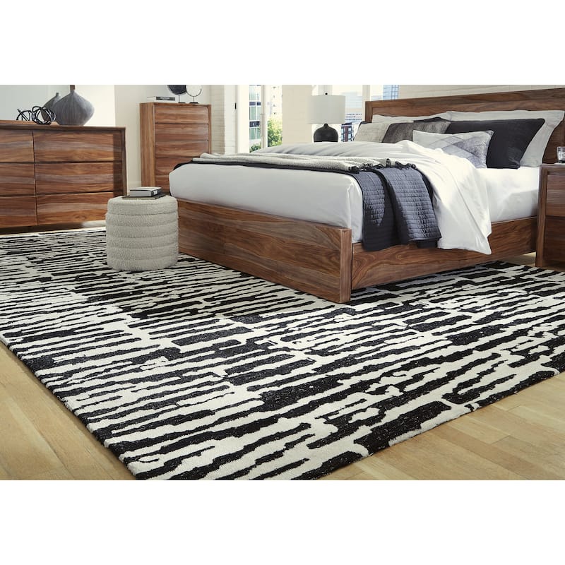 Signature Design by Ashley Bramshaw Black/Ivory Rug - 123" W x 170" D x 0.88" H