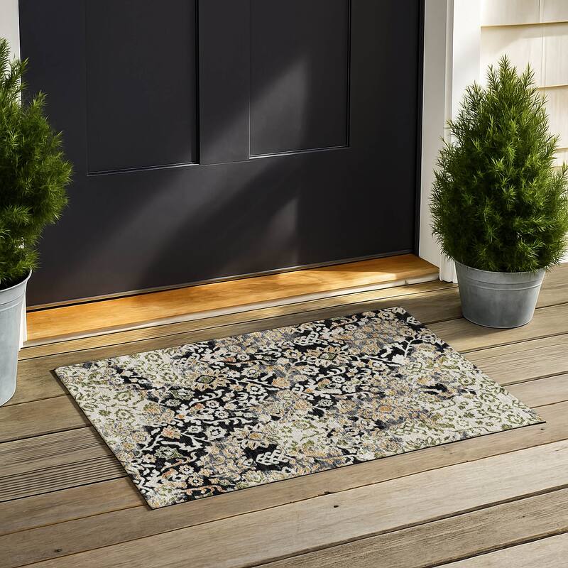 Machine Washable Indoor/ Outdoor Global Avon Chantille Rug - Black - 1'8" x 2'6"