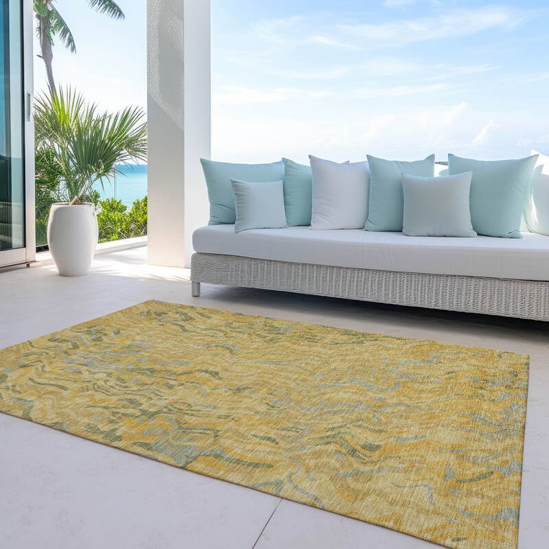 Machine Washable Indoor/ Outdoor Abstract Flow Chantille Rug