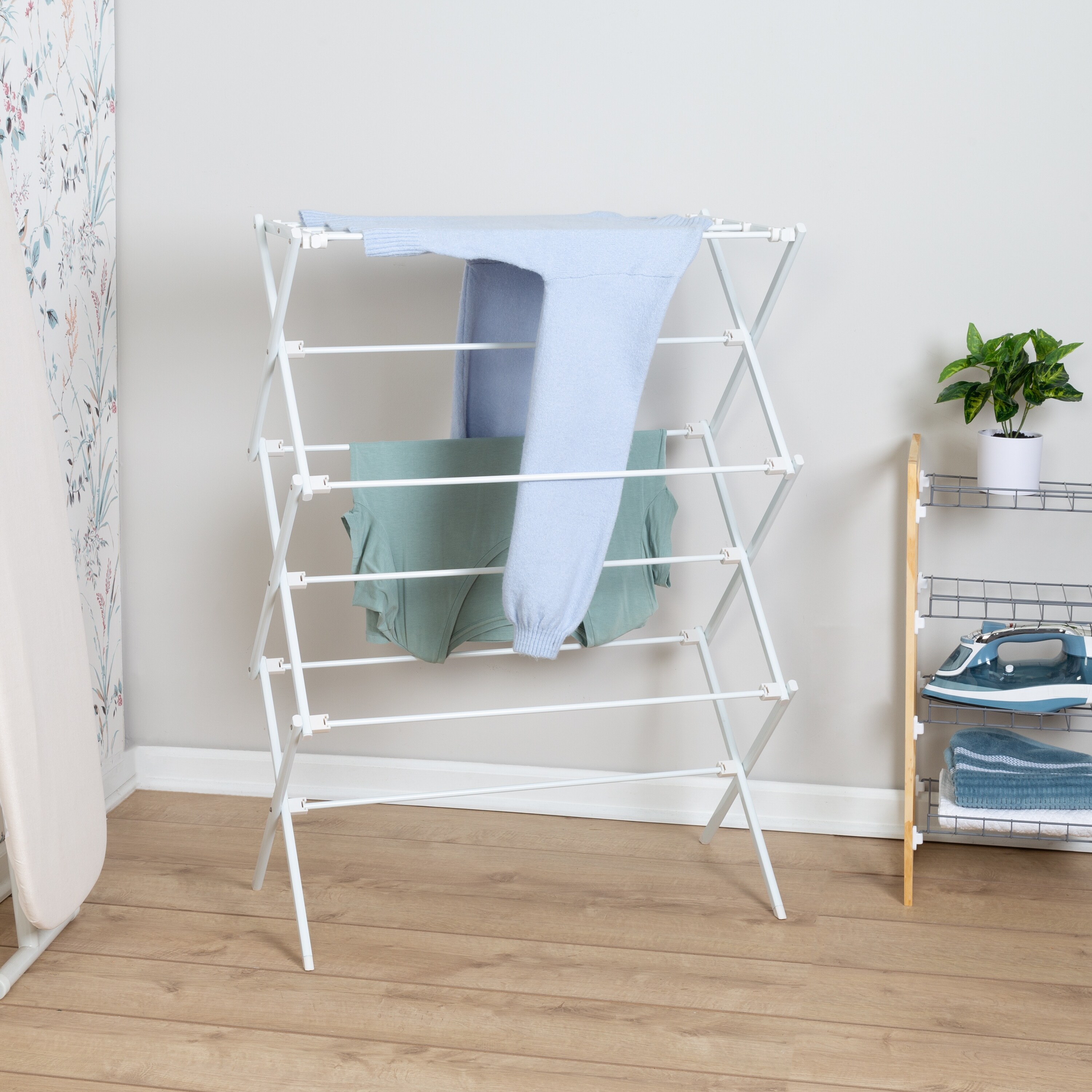Bed bath beyond sales clothes drying rack