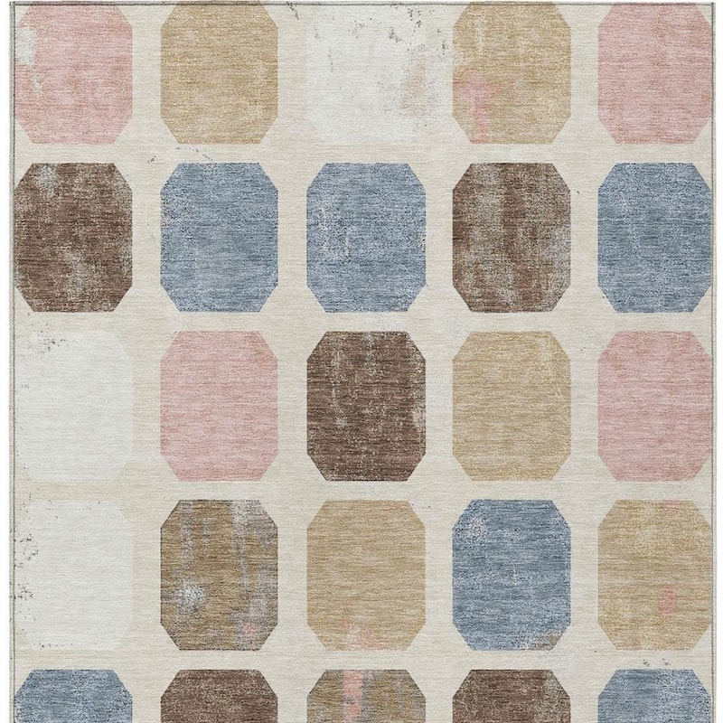 HomeRoots Geometric Transitional Rectangle Outdoor Rug