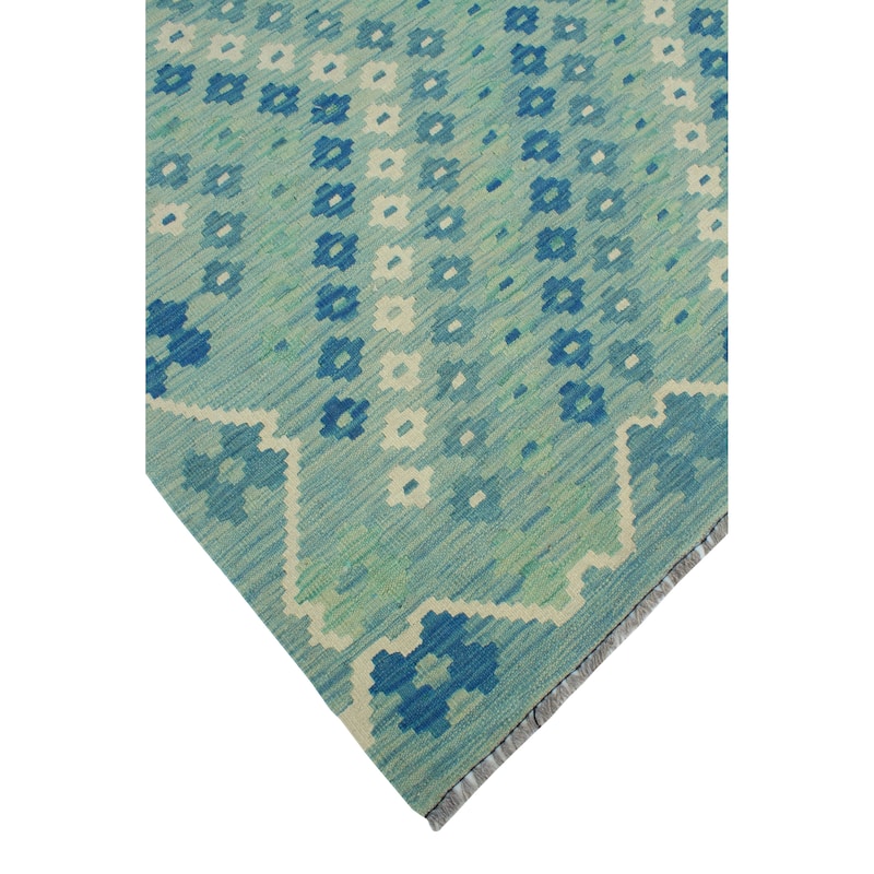Flatweave Lorena Lt. Green/Blue Rug - 5'8" x 8'0"
