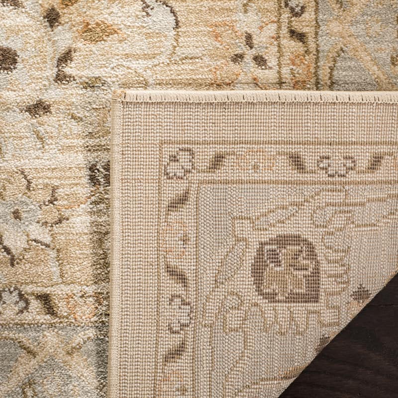 SAFAVIEH Florenteen Gennadi Traditional Oriental Rug